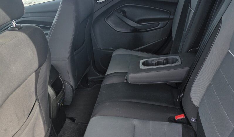 
								2015 Ford Escape SE SUV full									