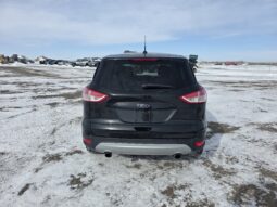 
										2015 Ford Escape SE SUV full									