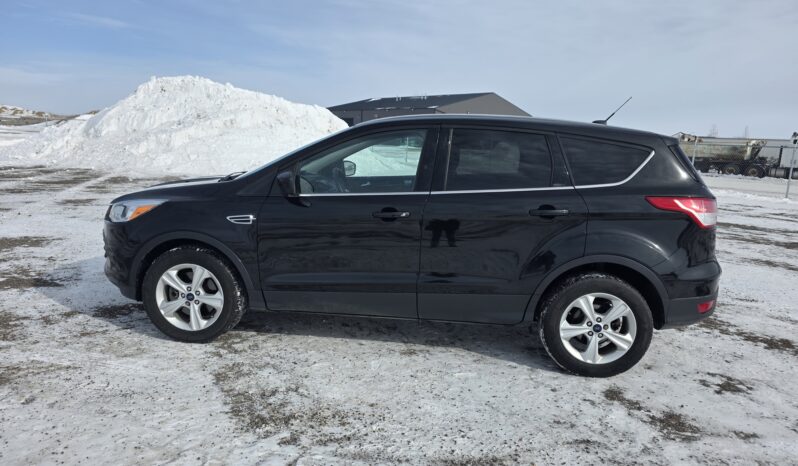 
								2015 Ford Escape SE SUV full									