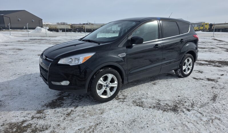
								2015 Ford Escape SE SUV full									