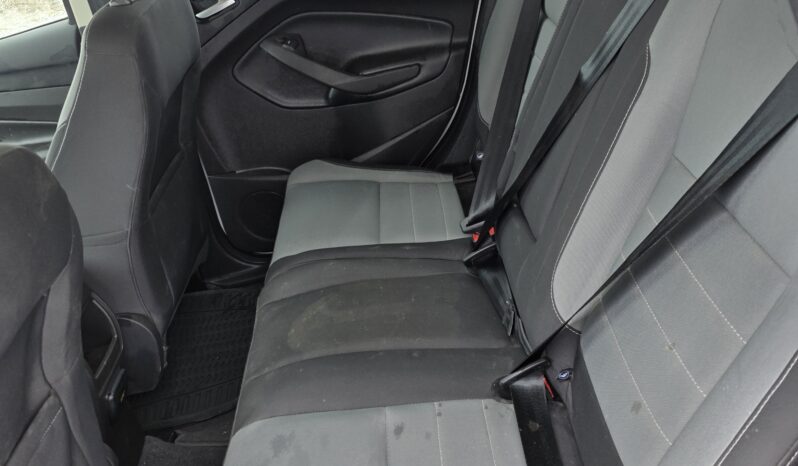 
								2016 Ford Escape SE SUV full									