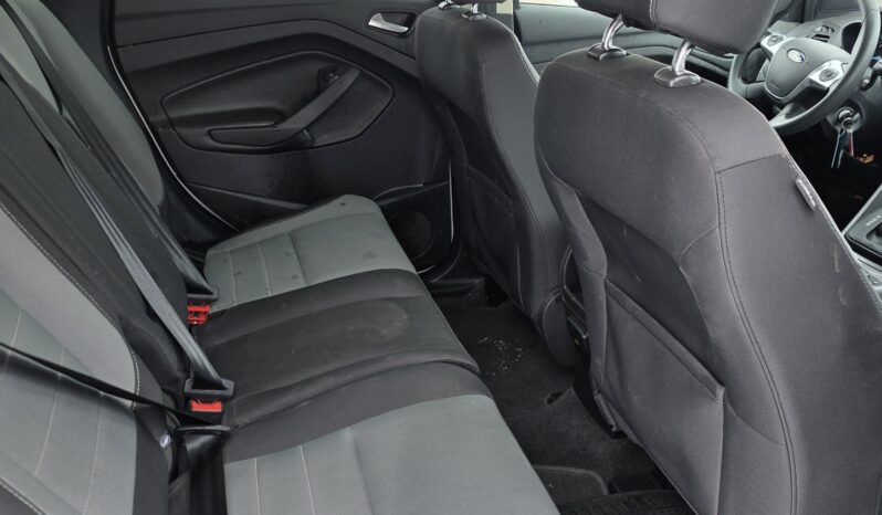 
								2016 Ford Escape SE SUV full									