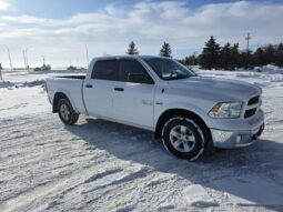 
										2017 Ram 1500 SLT Truck full									