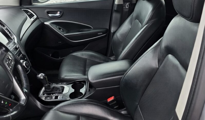 
								2019 Hyundai Santa Fe XL SE SUV full									