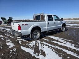 
										2012 Ford F250 Super Duty Truck full									