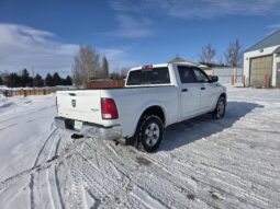 
										2017 Ram 1500 SLT Truck full									
