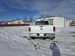 
										2017 Ram 1500 SLT Truck full									