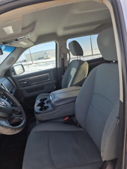 
										2017 Ram 1500 SLT Truck full									