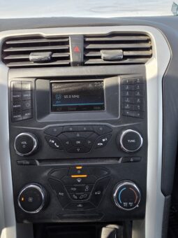 
										2016 Ford Fusion SE Car full									