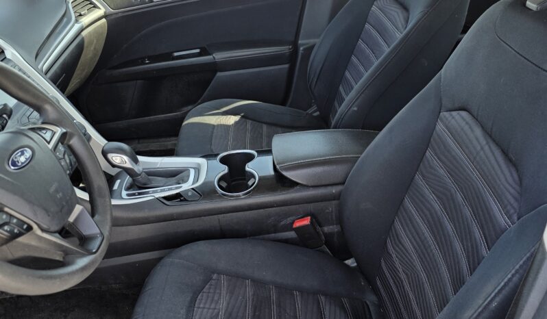 
								2016 Ford Fusion SE Car full									