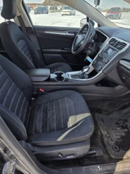 
										2016 Ford Fusion SE Car full									