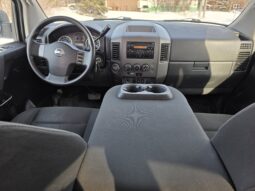 
										2011 Nissan Titan Crew Cab 4×4 Truck full									