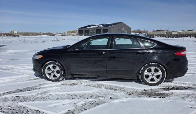 
								2016 Ford Fusion SE Car full									