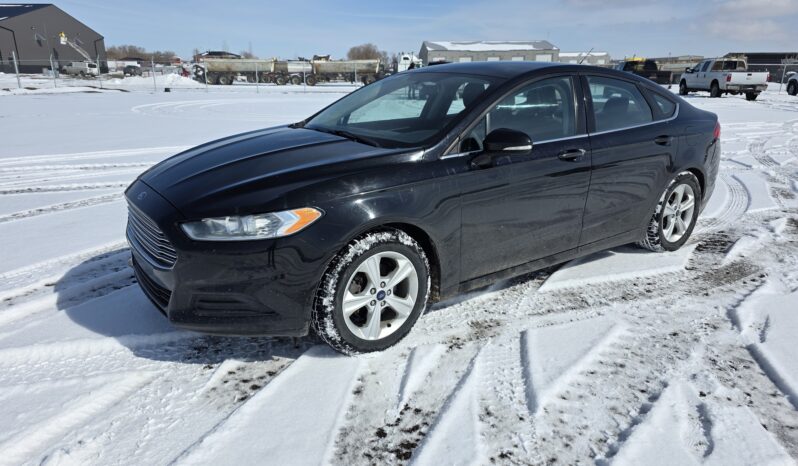 
								2016 Ford Fusion SE Car full									