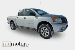 2011 Nissan Titan Crew Cab 4×4 Truck